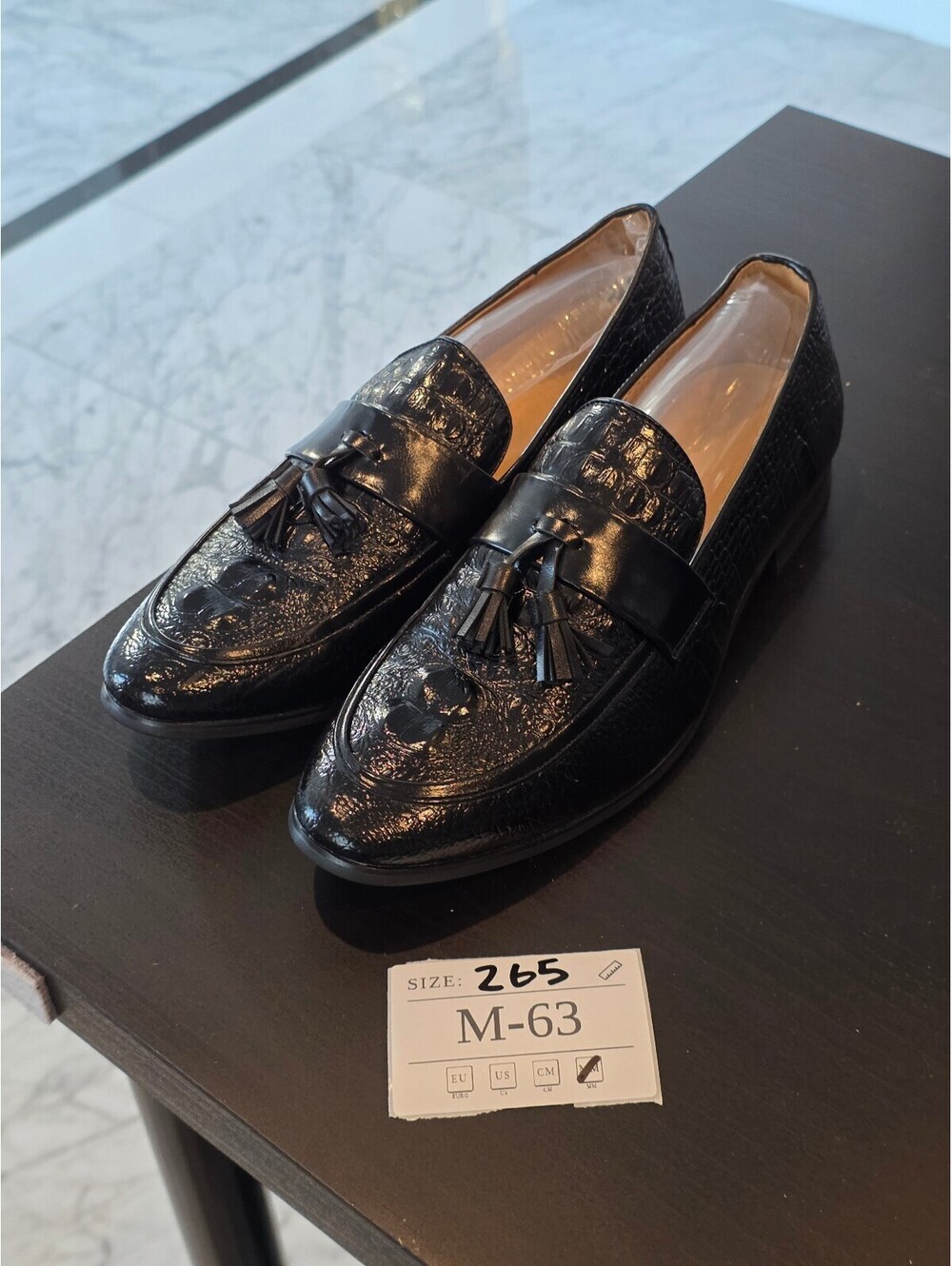 Men's Black Tassel Loafers Textured Leather